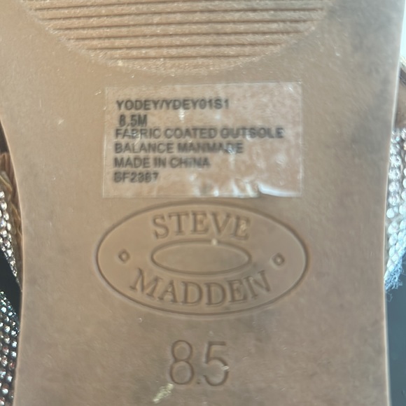 Steve Madden rhinestone sandals - Picture 5 of 7
